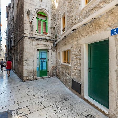 Cosmijeva Luxury Rooms Split Bagian luar foto